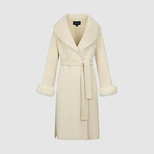 UR国内2025冬季女装魅力翻领系带毛绒呢料外套大衣UWG150171
