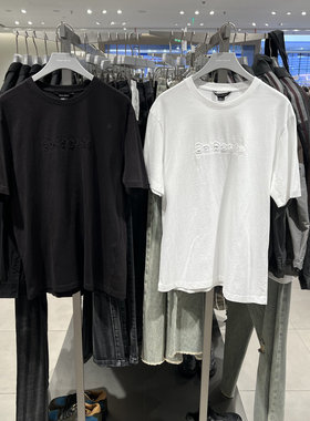 UR国内2025春季男休闲字母图案棉质短袖运动系列T恤UMM450037