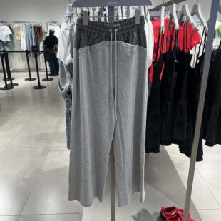 UR国内2026夏季女装潮流格纹拼接系带设计弯刀裤UYV660092