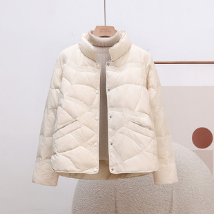 秋冬小个子轻便外套 立领轻薄白鸭绒时尚 2025新款 祥云羽绒服女短款