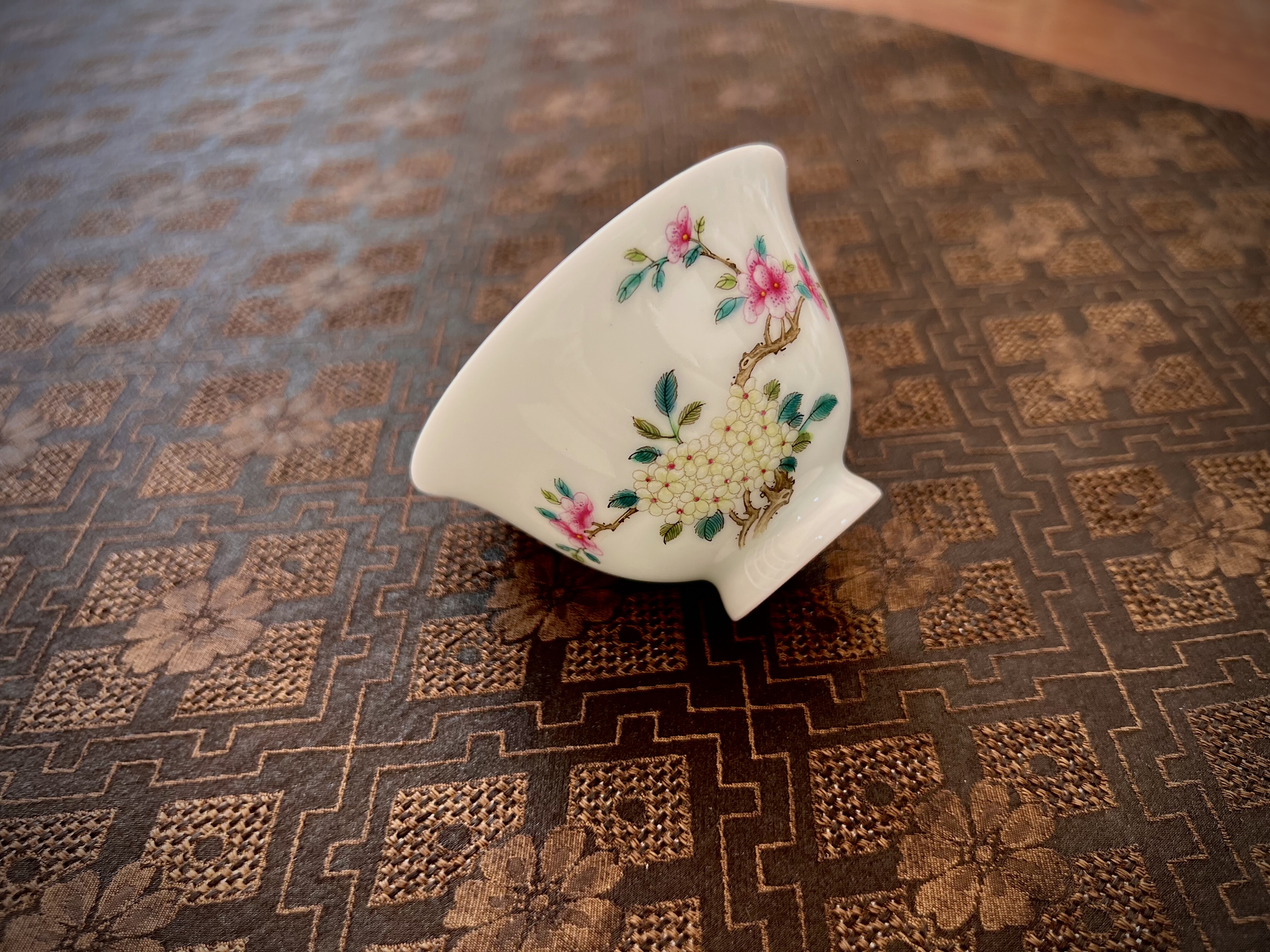 见欢集 珐琅彩手绘绣球桃花高足主人杯 品杯 茶具礼品,餐饮具,盖碗,淘宝优惠券,粉丝福利购,淘宝优惠卷