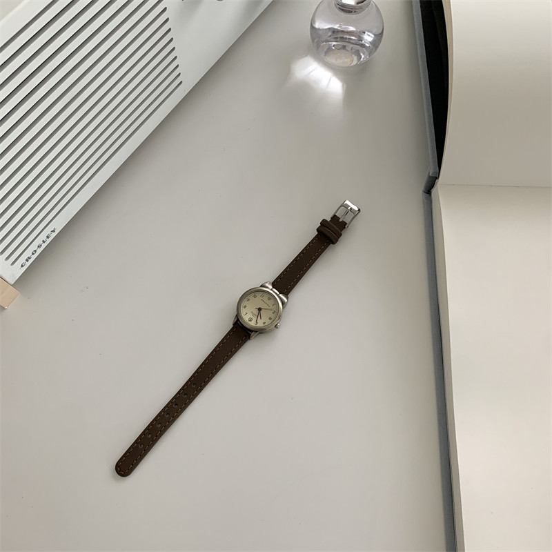 高颜值手表女款ins风初高中学生小众简约气质高级森系学院风女表