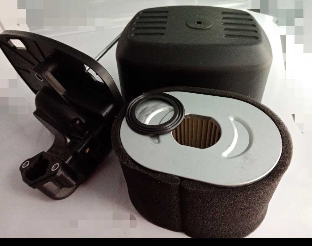 百力通汽油发动机空滤总成XR2100 420cc25T2