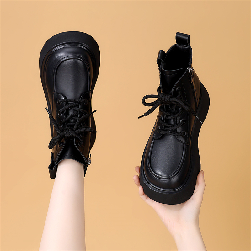 2025年秋冬季新款舒适软底马丁靴