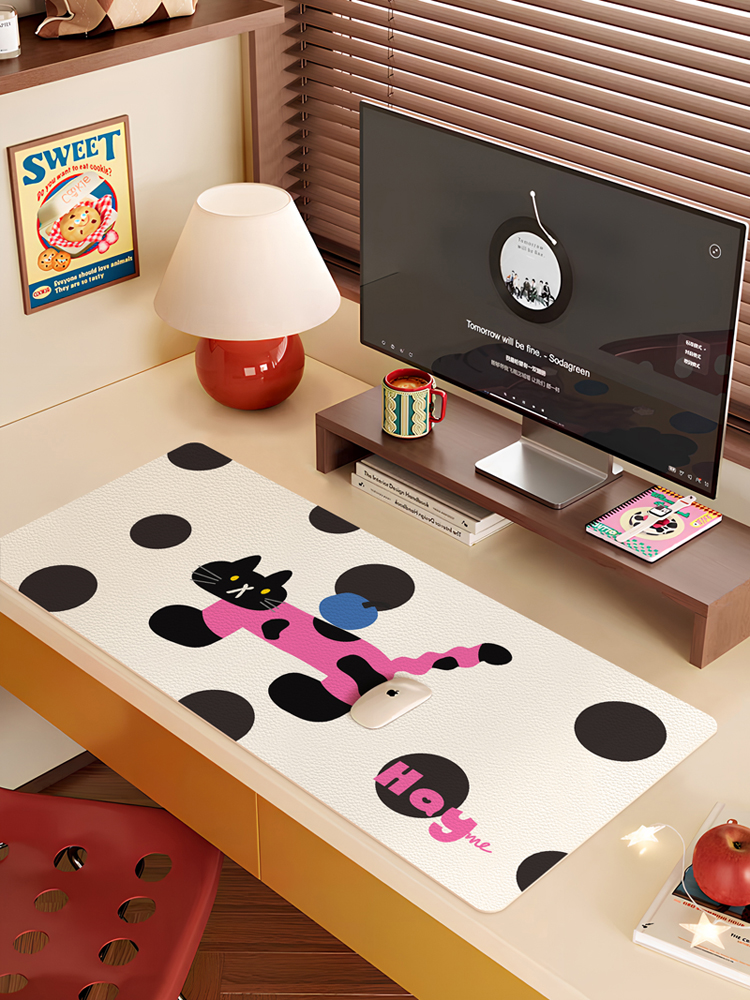 新款猫咪鼠标垫高级感办公桌垫键盘垫家用书桌保护垫写字台桌面垫