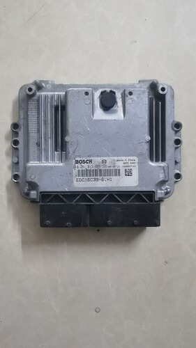 江铃宝典宝威驭胜凯运柴油发动机电脑板ECU 0281013665 EDC16C39
