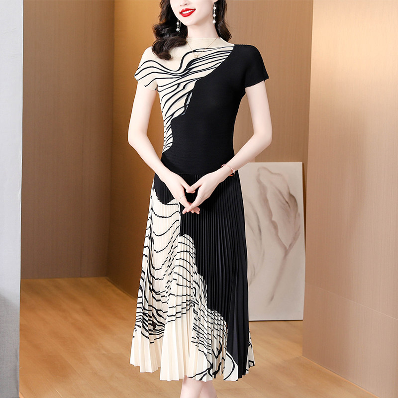 气质雪纺衫上衣设计感小众套装2024年夏季新款洋气时尚褶皱两件套,女装/女士精品,时尚套装,淘宝优惠券,粉丝福利购,淘宝优惠卷