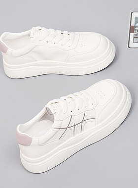 胖mm鞋宽胖脚单鞋41-43大码女鞋2026春季新款板鞋时尚百搭小白鞋