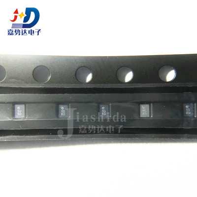 AD5839-1BCDZ-RL7 AD5839-1BCDZ 丝印：5DKO 集成电子 QFN