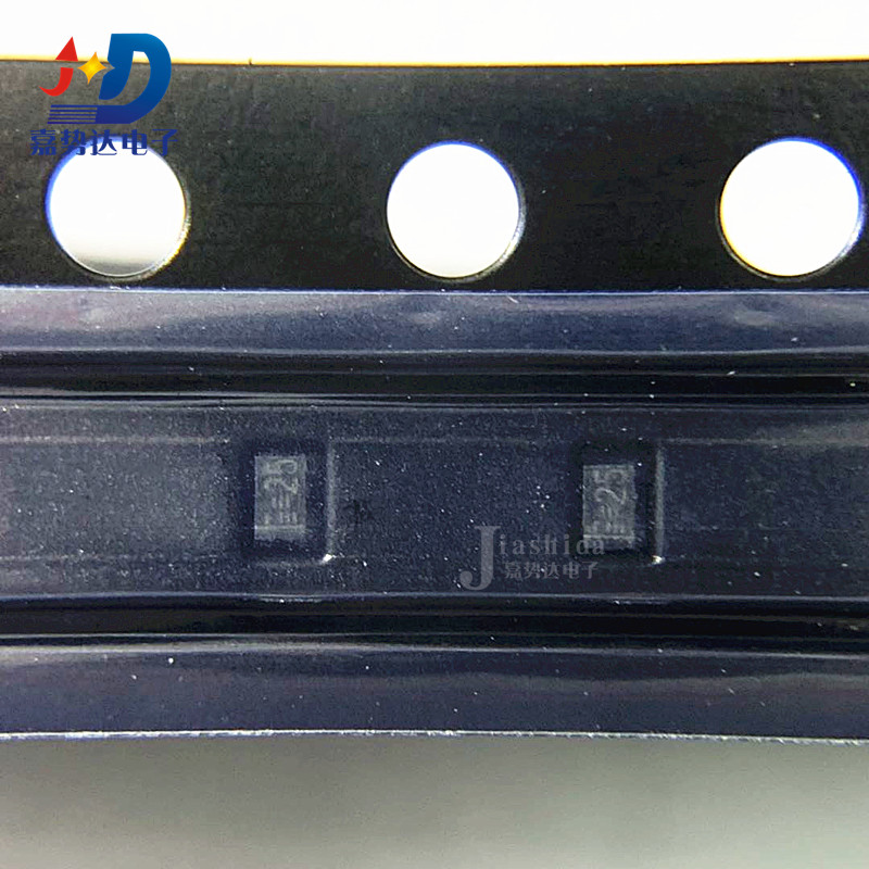 UCLAMP2501T.TCT 丝印：25  抑制器/TVS/ESD二极管 SLP1006P2全新