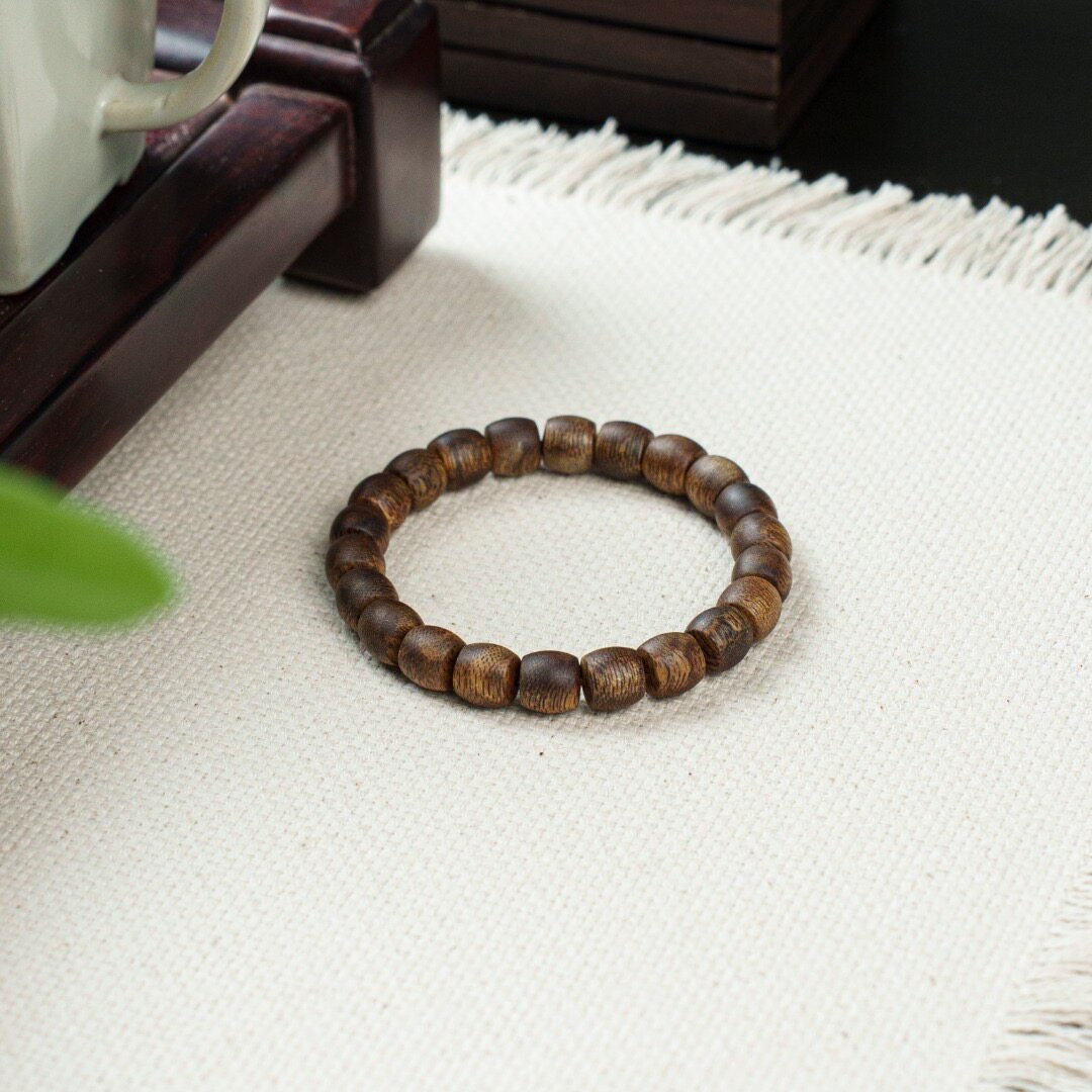 越南芽庄奇楠沉香手串男女款随形桶珠棋楠桶珠老料佛珠文玩念珠