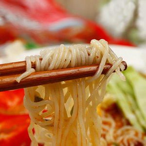 马老表过桥米线多味清真速食云南食品麻辣牛肉袋桶装方便米线
