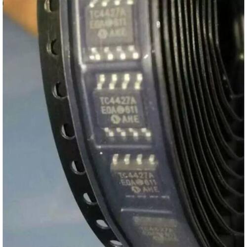 TC4427AEOA713 栅极驱动器 封装SOP-8 全新原装IC