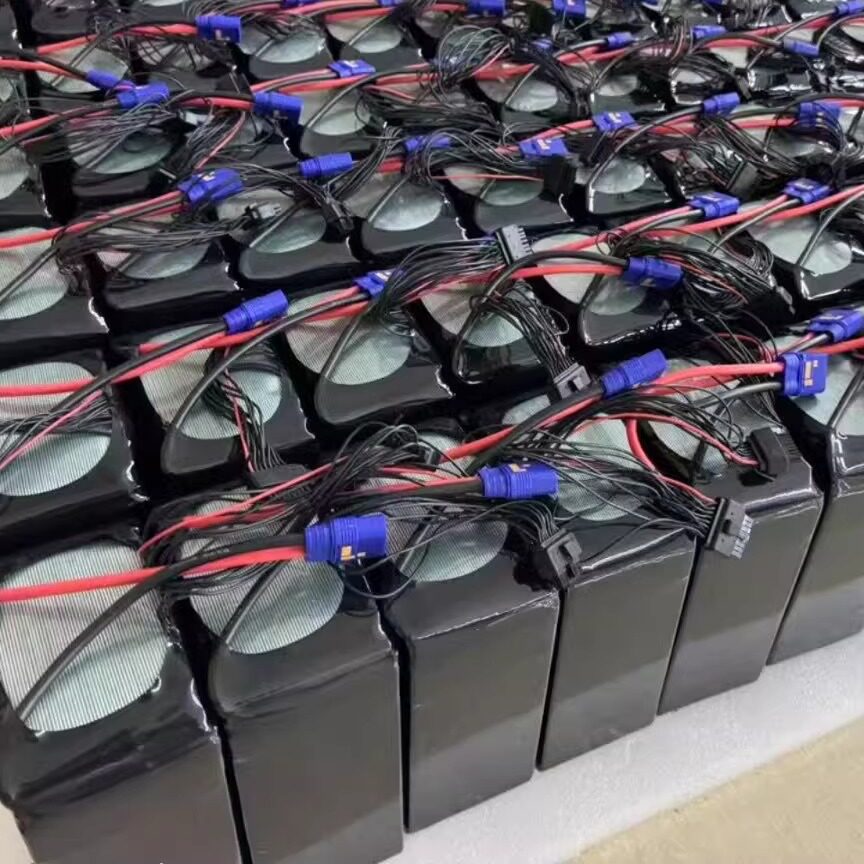 30000mah22.2高倍率半固态锂电池