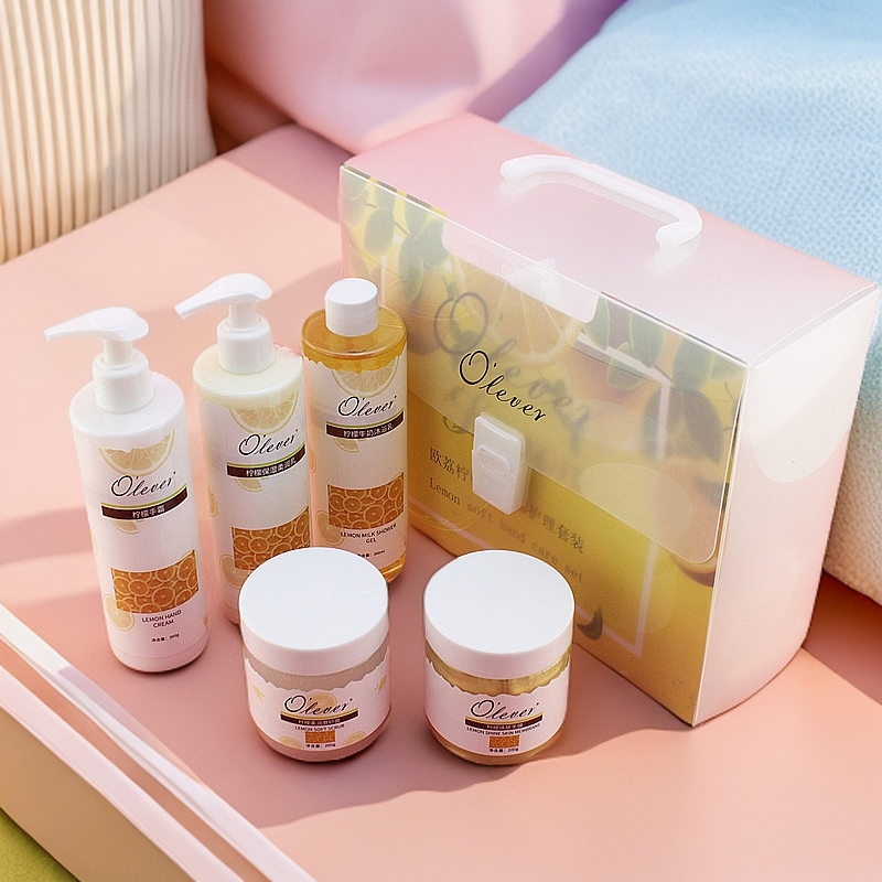 美国OLEVER欧荔丽柠檬手部护理护手套装嫩白保湿磨砂膏手膜护手霜