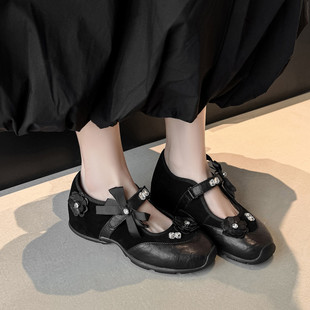 3.5cm机能风水钻花朵运动玛丽珍鞋休闲百搭时尚内增高黑色单鞋女