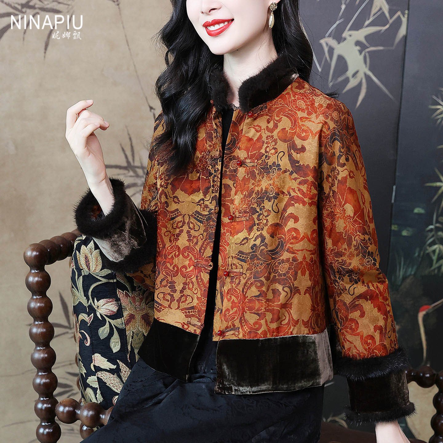 妮娜飘国风复古花色水貂毛领棉服