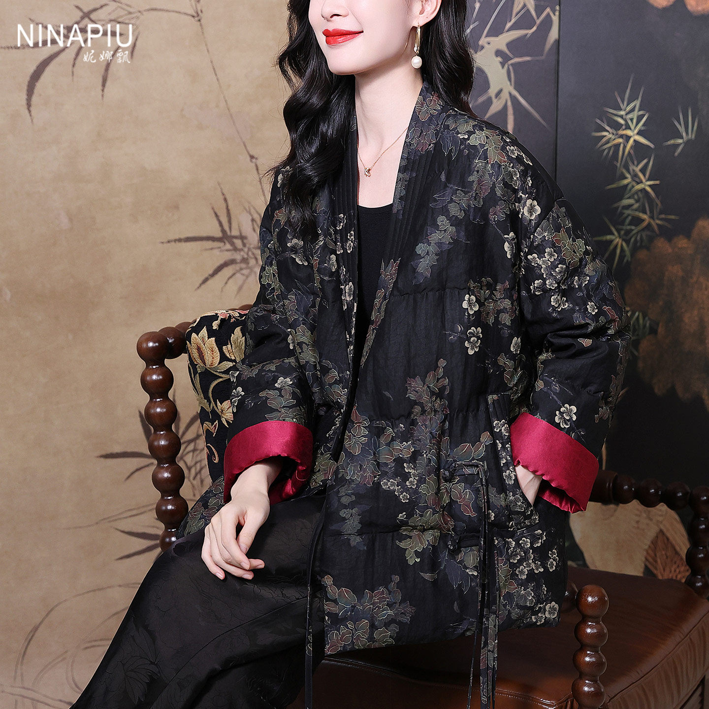 妮娜飘国风复古香云纱真丝鹅绒服