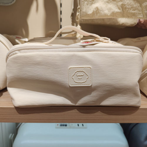 【MINISO】名创优品苹果派小狗宽口化妆包休闲简约风洗漱包长方形