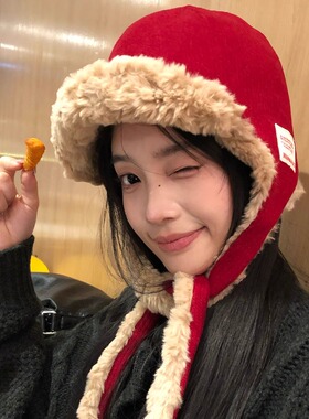 日系可爱红色绑带雷锋帽女秋冬保暖毛绒帽子加厚防寒显脸小护耳帽