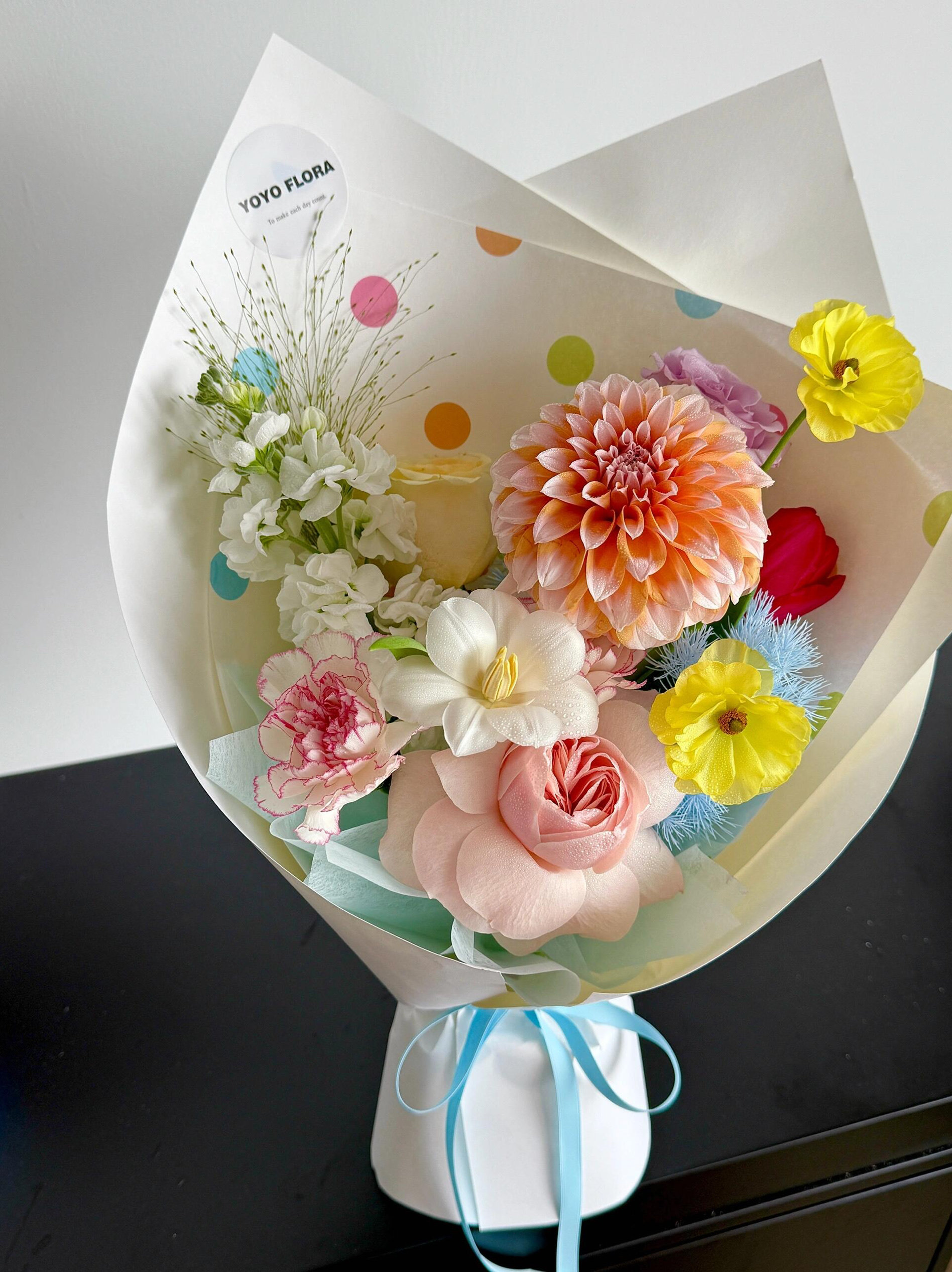 厦门花店奶油桃子郁金香混搭春日感高级鲜花花束同城速递送上门