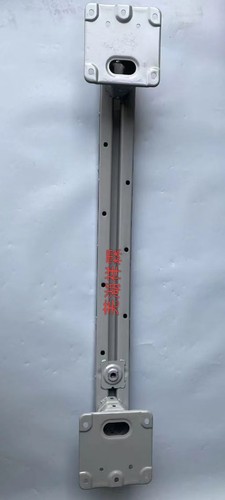 奇瑞捷途旅行者前杠防撞梁前杠内铁杠铁前防护梁国际版用