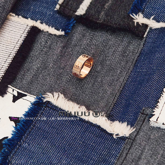 日娜高奢20XXASIA BUYER 11 xcz 玫瑰金罗缎条纹戒指素圈一字指环