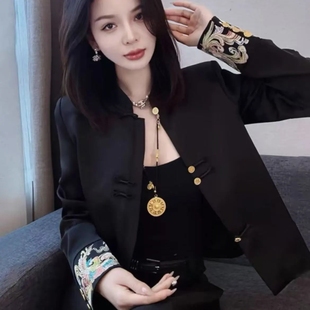 春秋女装法式独特修身显瘦新中式国风盘扣上衣高端设计感刺绣外套