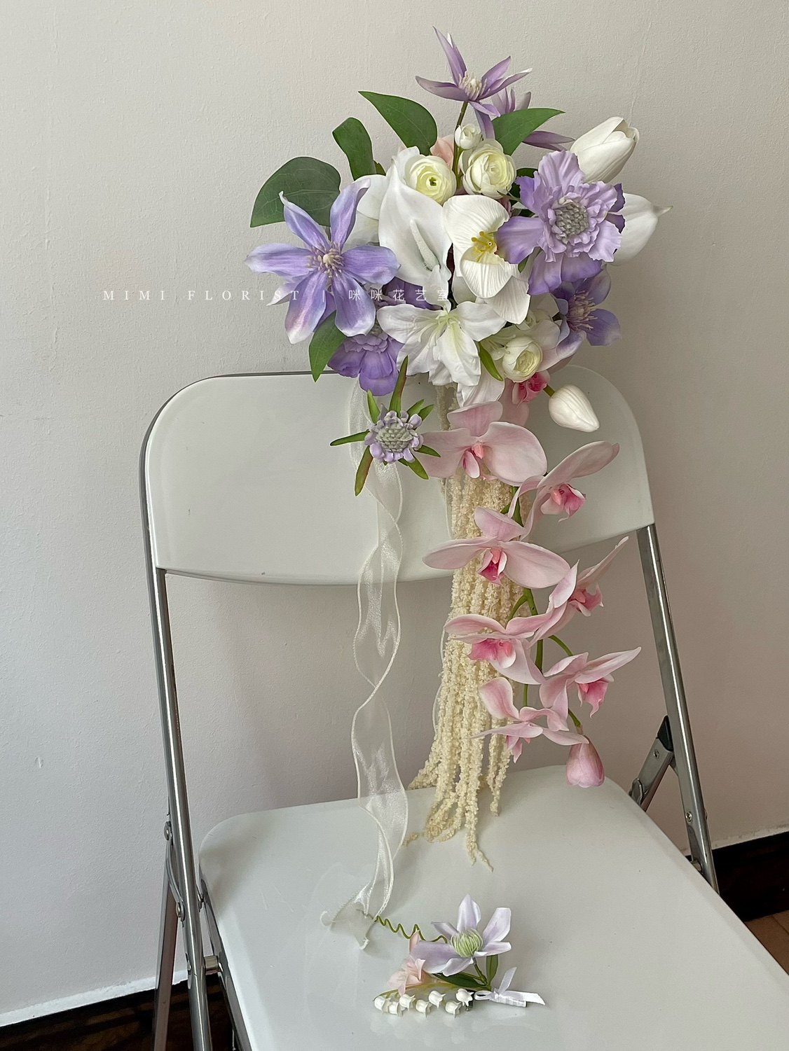 2025新款粉紫色仿真手捧花瀑布形状手捧花备婚结婚清单礼物