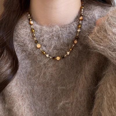 美拉德石虎眼石咖色珍珠串珠项链高级感女款2024新款