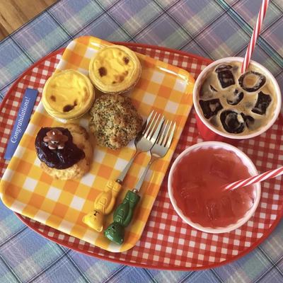 韩国ins博主款红色白色格子餐具托盘桌面香水蜡烛收纳装饰盘