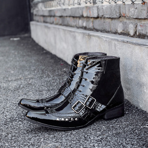 韩版21个性尖头漆皮铆钉潮男风短筒男靴 欧版时尚系带短靴潮靴