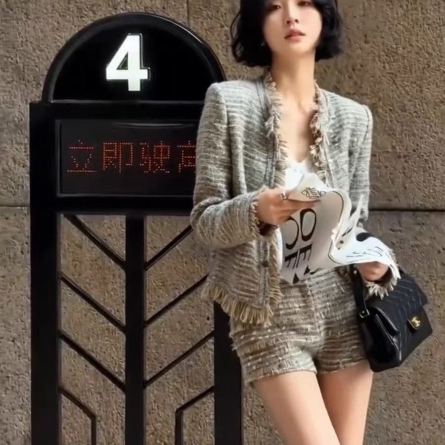 新款“华伦香风”千金名媛气质小香风流苏手工外套+定制短裤套装