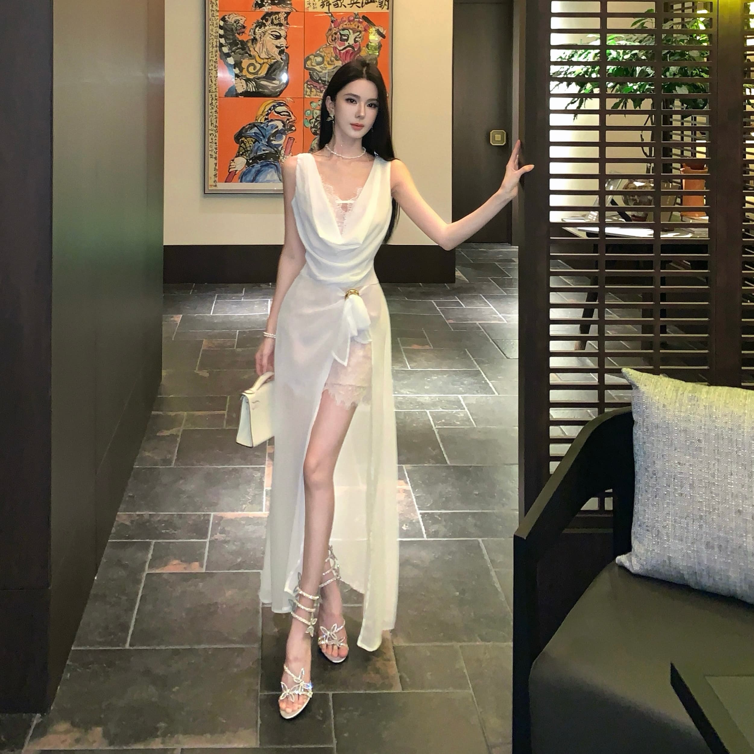 优雅轻奢气质蕾丝吊带修身连衣裙叠穿荡领开叉纱裙两件套女26年夏