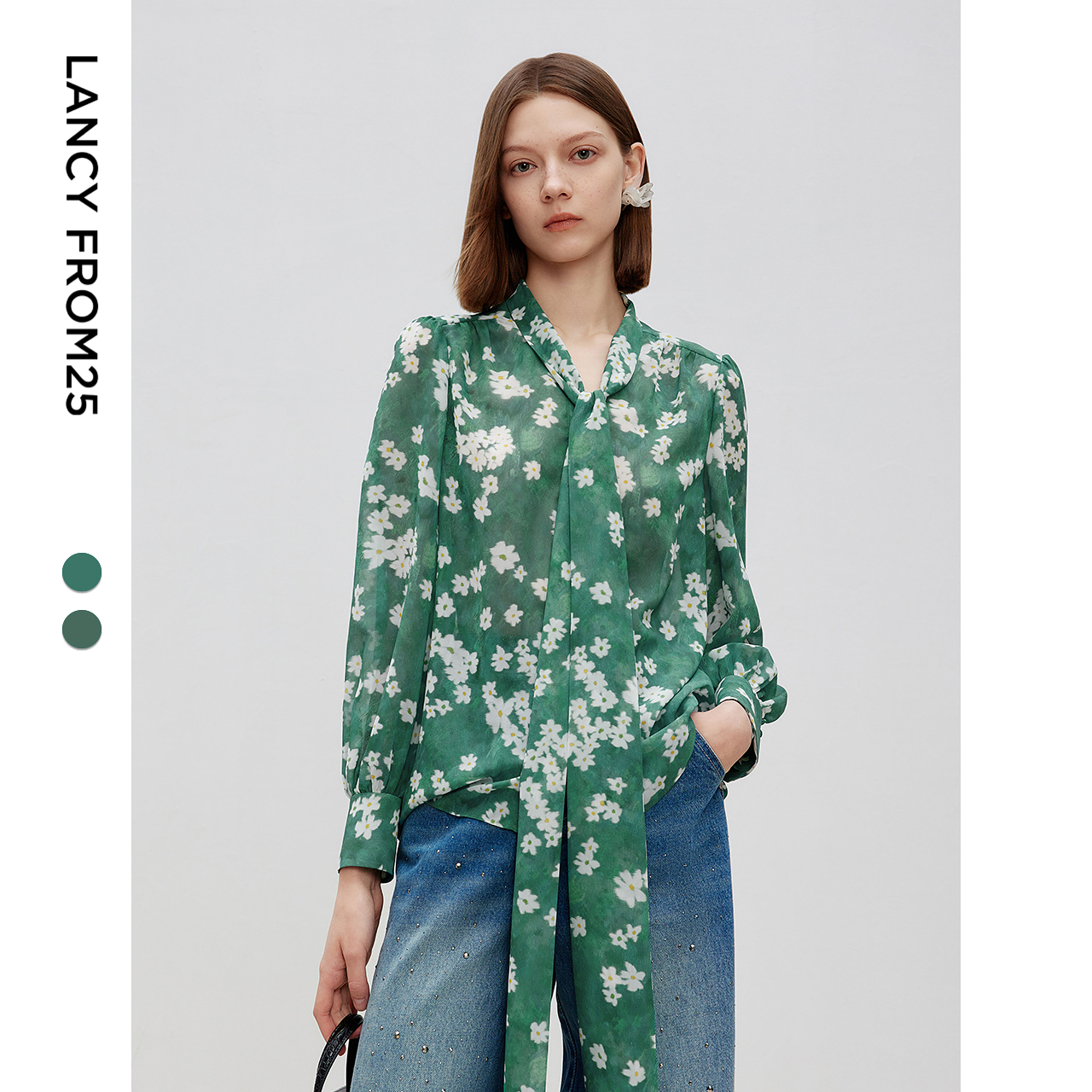 飘带领型 复古泡泡袖 雏菊印花