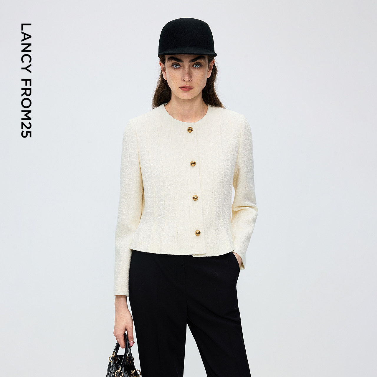 朗姿法式圆领白色小香风短外套女设计感鱼尾下摆2025年冬季新款,女装/女士精品,短外套,淘宝优惠券,粉丝福利购,淘宝优惠卷