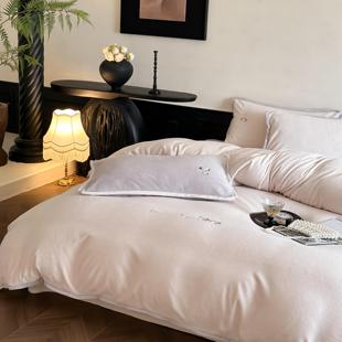 佑驰 高定超细旦棉绒撞色拼角绣花系列轻奢 特价