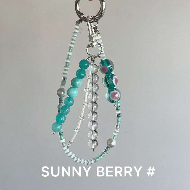 原创清透薄荷甜心琉璃天然石水晶手工串珠手机链挂链包包挂件配饰