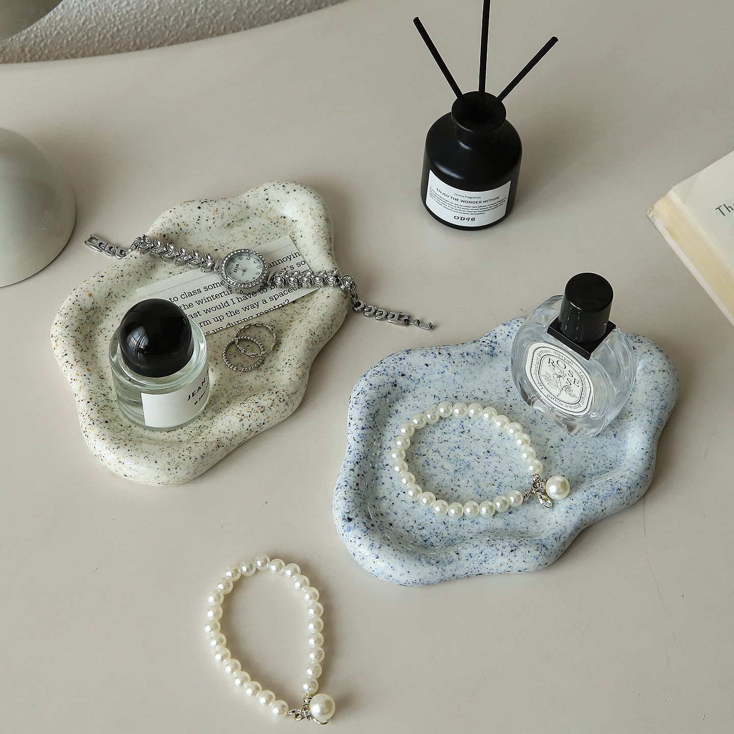 中古风香薰香水托盘轻奢高档侘寂风桌面装饰首饰品收纳展示置物盘,家居饰品,香薰托盘,淘宝优惠券,粉丝福利购,淘宝优惠卷