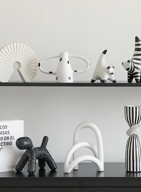 客厅家居电视柜酒柜装饰品摆件轻奢高档高端大气上档次小众工艺品