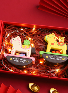 新年马上有钱创意礼盒马年吉祥物桌面小摆件公司年会文创伴手礼物