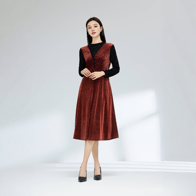 琳丹乐2024新品桔红丝绒连衣裙49025