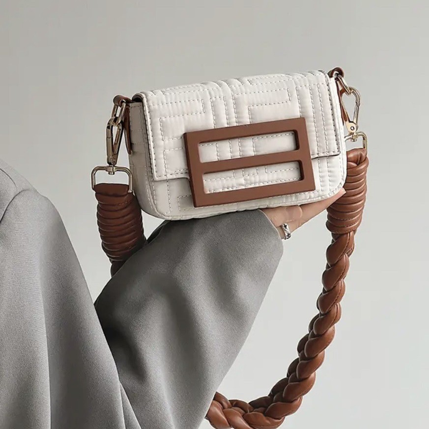 小巧精致手机包链条迷你小包包编织包高级感腋下包单肩斜挎小方包