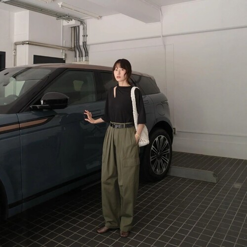 CLANE宽褶口袋直筒工装休闲裤