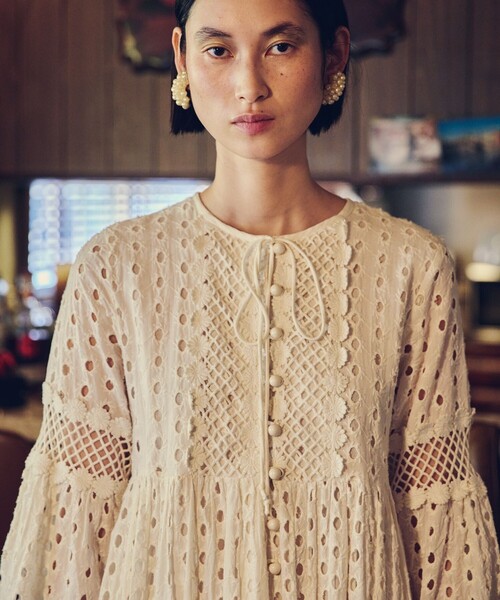 日代 Freada cutwork embroidery dress 24SS 镂空刺绣长款连衣裙