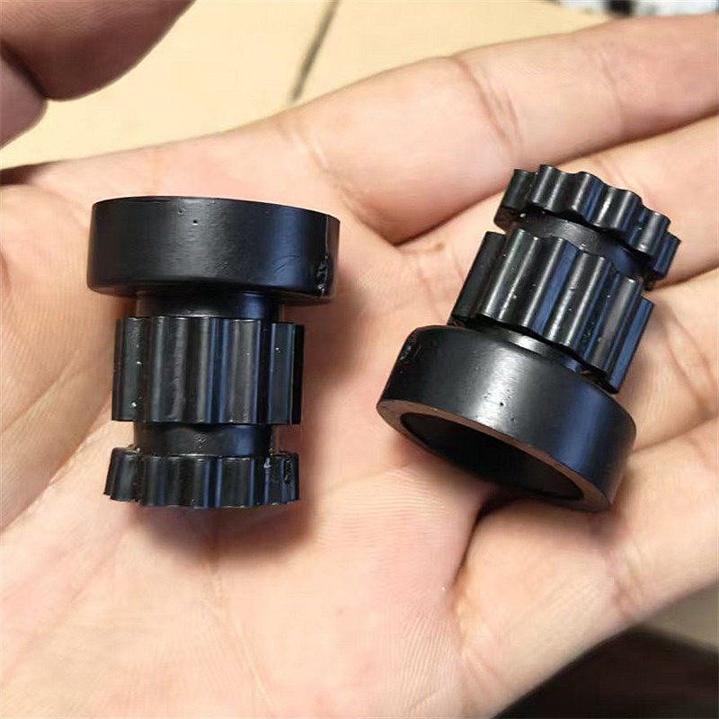 适配吉利远景x6帝豪全球鹰gx7发动机上护罩装饰盖板胶墩护罩胶套