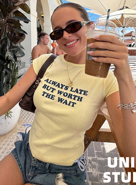 欧美ins博主上身Y2K辣妹亮黄色字母套头修身短款显瘦短袖T恤上衣