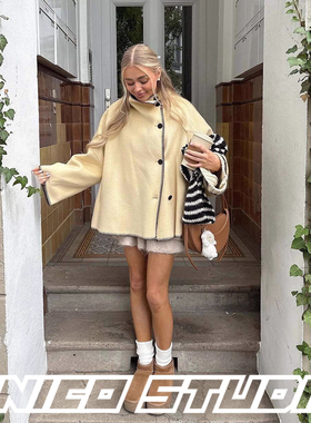 超宽松！欧美ins博主上身复古淡黄色立领落肩显瘦系扣上衣外套