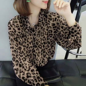 2026春季新款通勤复古豹纹小翻领设计感衬衫雪纺宽松衬衣打底衫女