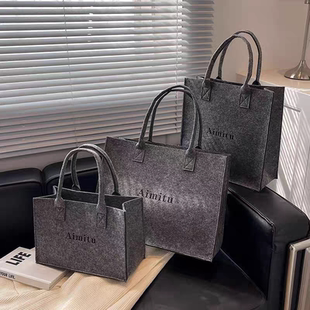 一嘉潮牌ins毛毡包大容量手提新款 高颜值百搭毛毡手提礼品可定log